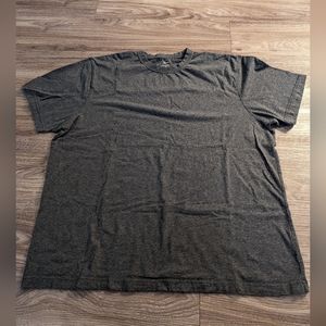 L.l. bean basic t shirt xl